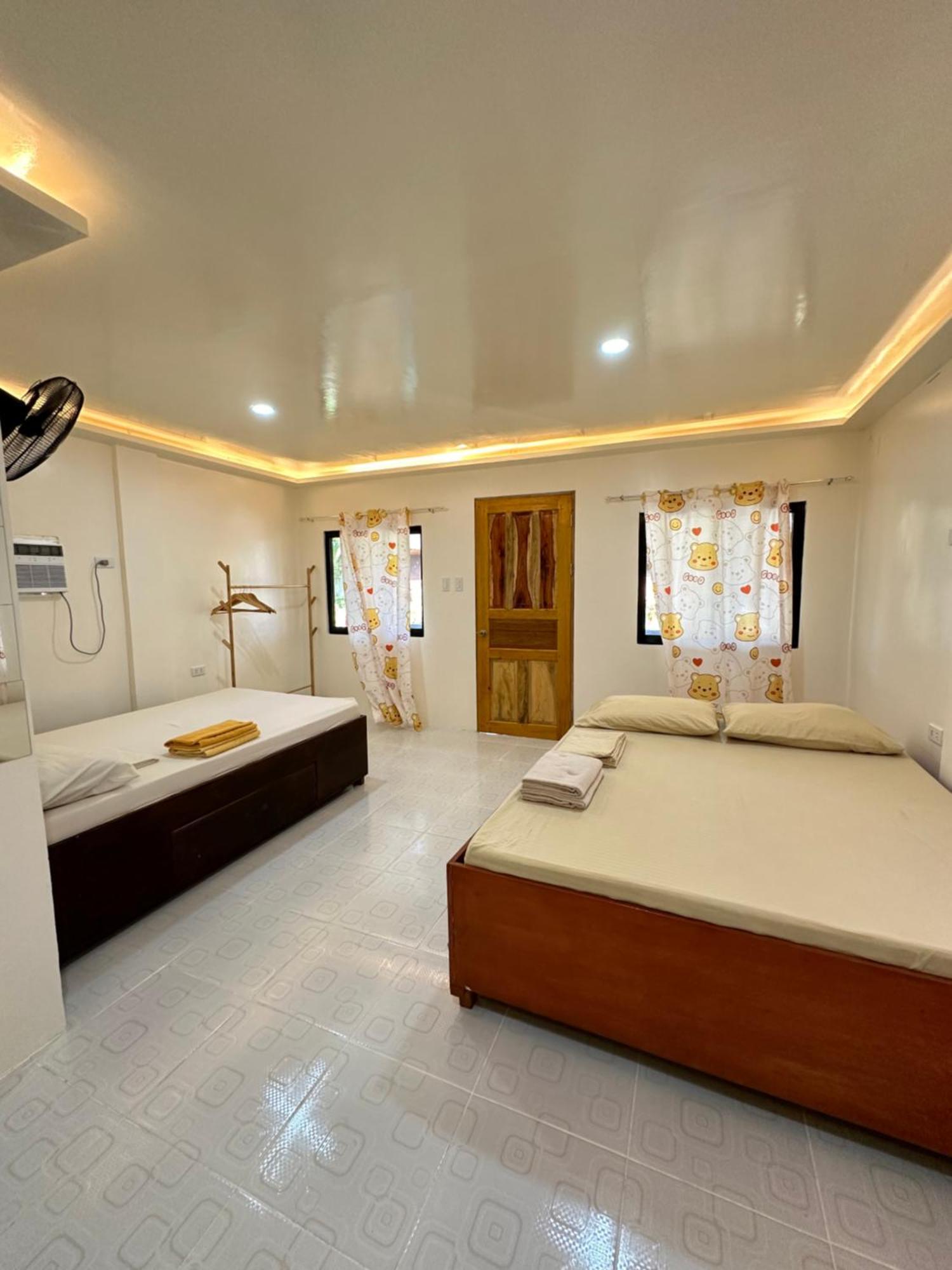 Cris & Mar Homestay Burgos  Экстерьер фото