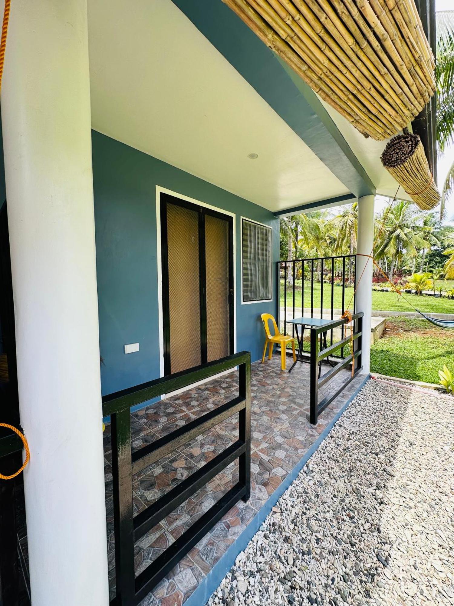 Cris & Mar Homestay Burgos  Экстерьер фото